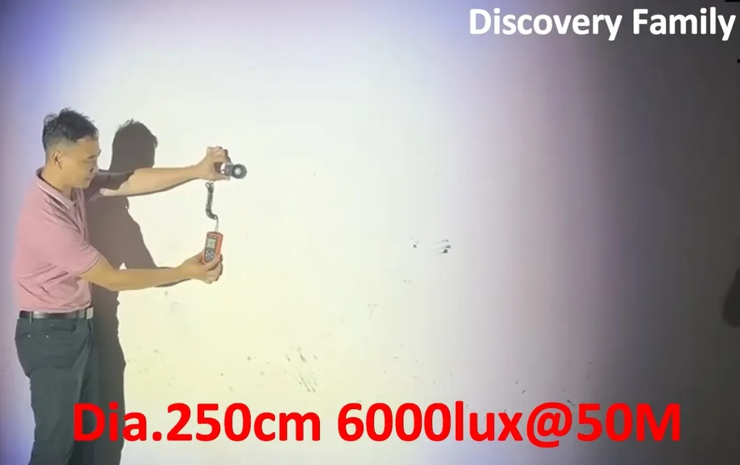 مصباح بحث LED 200W 300W IP66 مقاوم للماء الفولاذ مضاد للتآكل 1000m 3000m سفينة بحرية سفينة قارب بعيد البحث الإنقاذ مصباح بحث 1