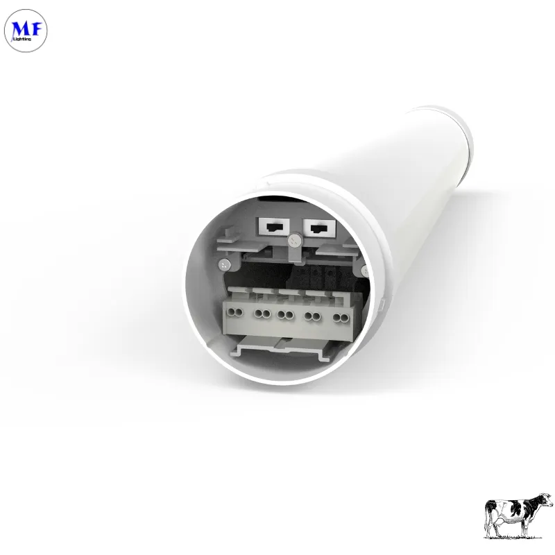 ضوء LED ثلاثي الدليل مضاد للأمونيا اللون الأبيض Ik10 IP69K 0 ~ 10V ضبابية CCT الطاقة قابل للتعديل 170lm / W 1.6m لليومية الأبقار والغنم المزرعة الماشية 2