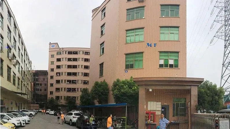 ضوء LED ثلاثي الدليل مضاد للأمونيا اللون الأبيض Ik10 IP69K 0 ~ 10V ضبابية CCT الطاقة قابل للتعديل 170lm / W 1.6m لليومية الأبقار والغنم المزرعة الماشية 14